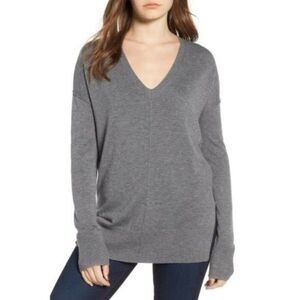 Trouve Dark Heather Gray Size XS V-Neck sweater
